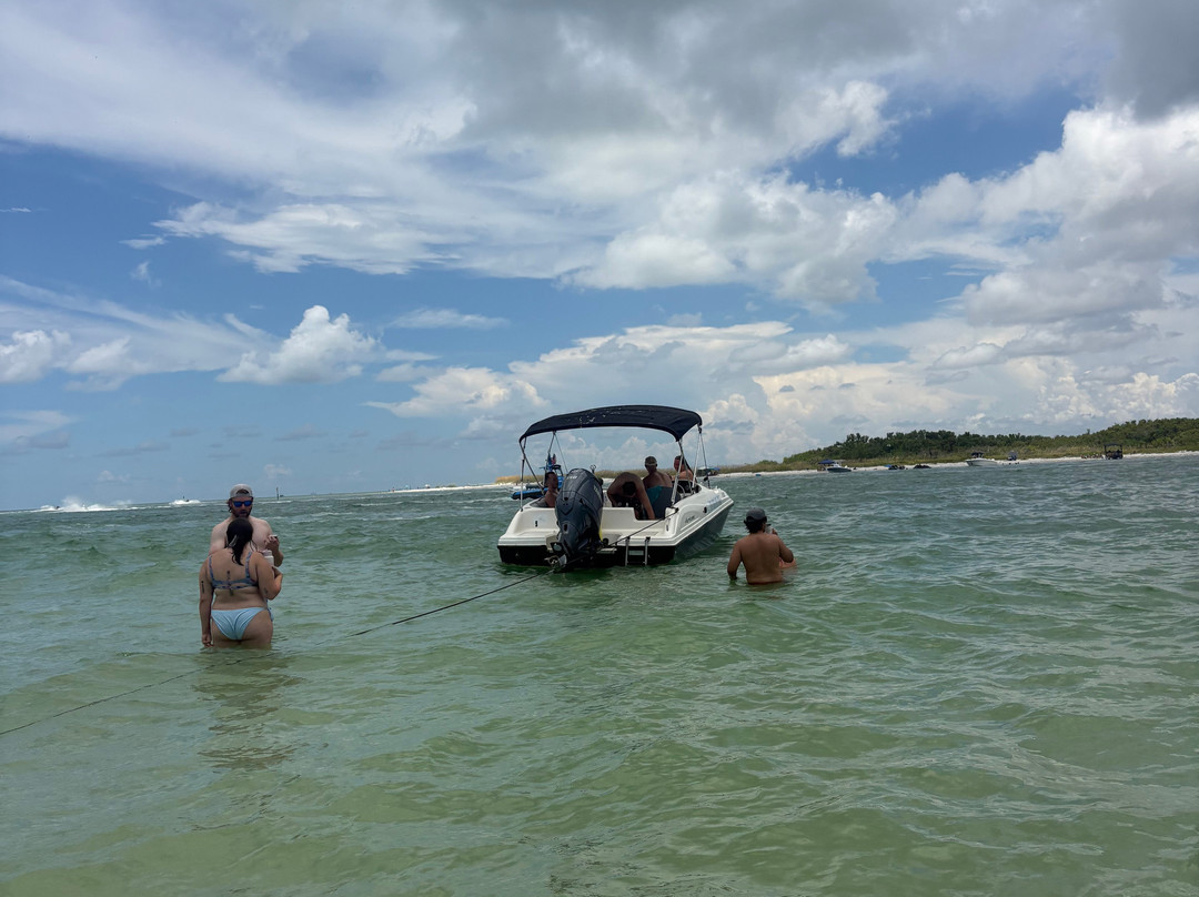 Tierra Verde Boat Rentals-圣彼德斯堡必去景点
