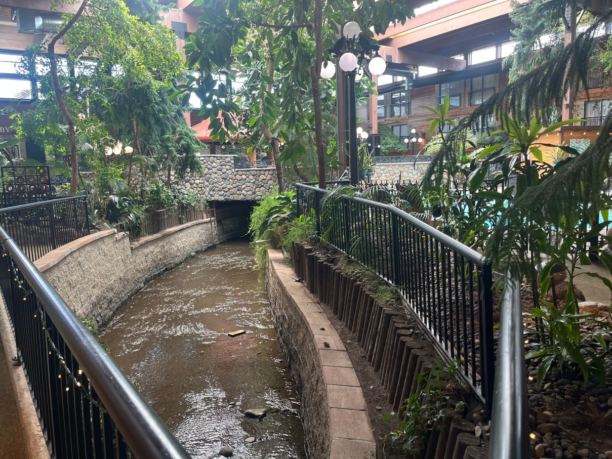 威农威望小屋及会议中心-旅行者