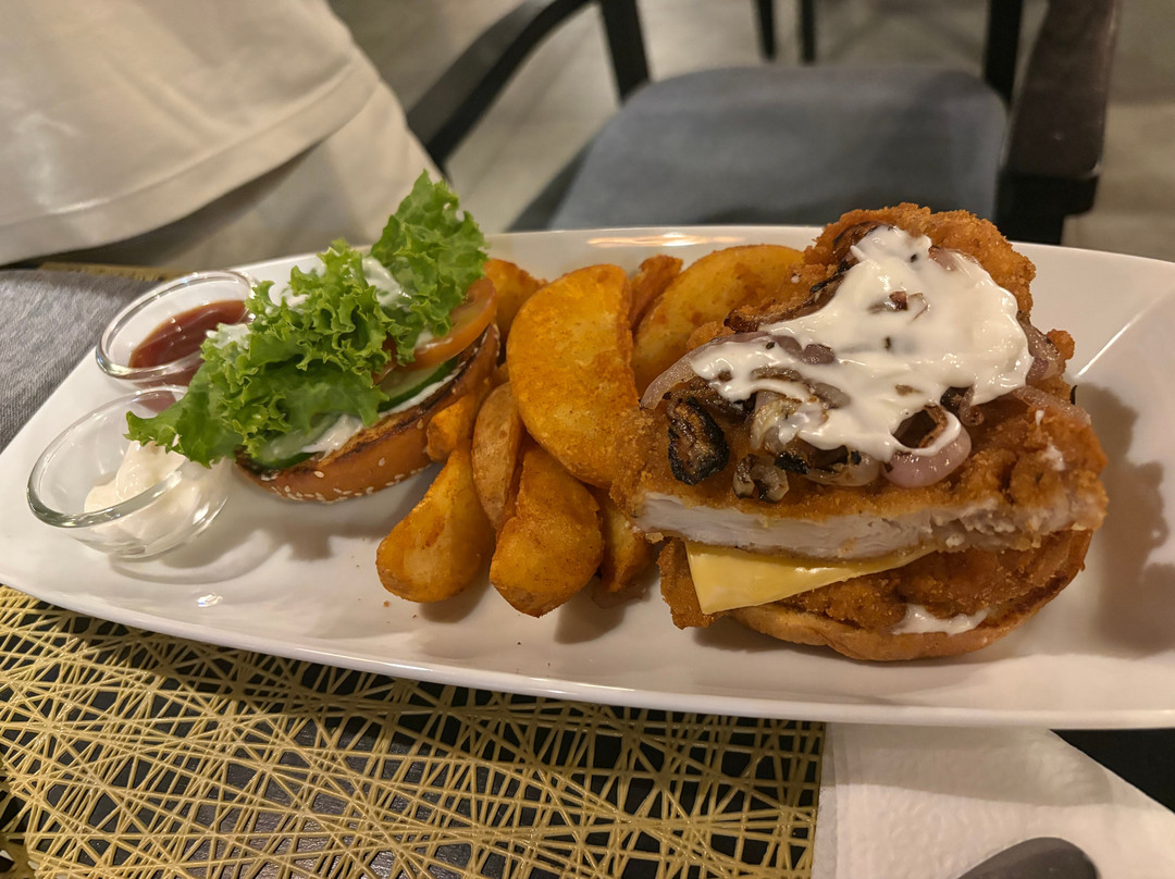 Liongate Restaurant