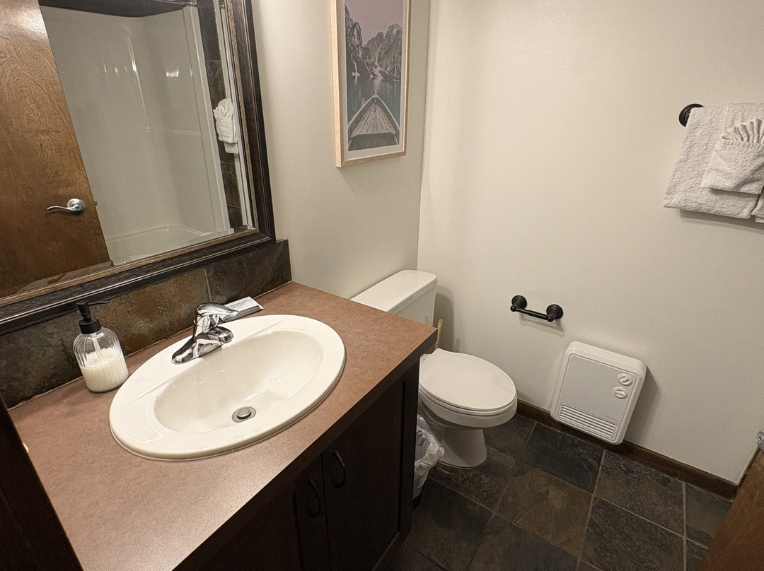 冰川登山旅馆主图