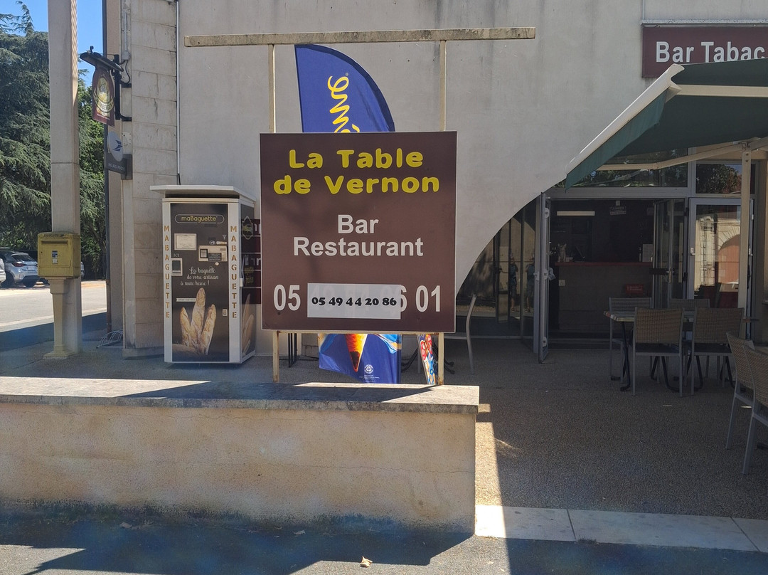 La Table De Vernon