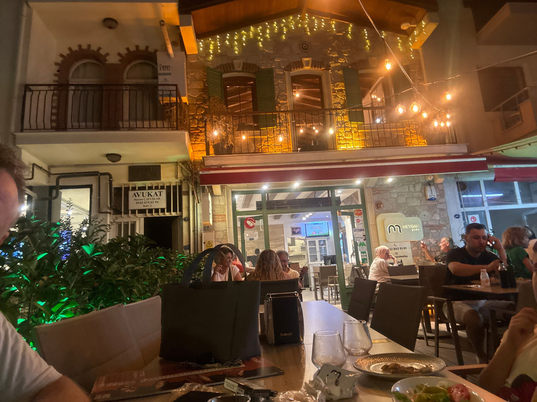 Meydan Pide