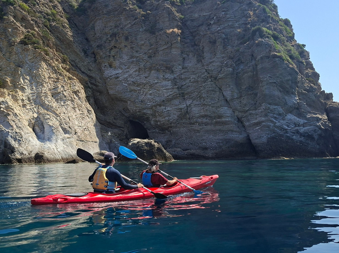 Sea Kayaking Zakynthos-扎金索斯必去景点