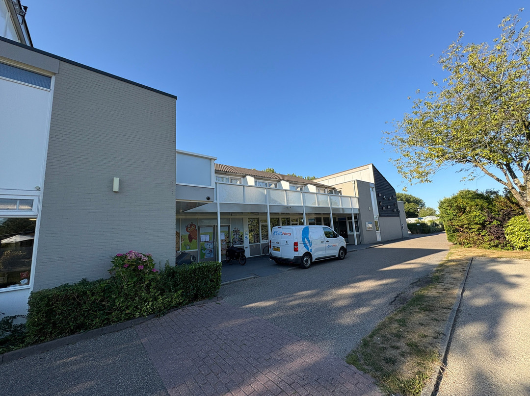 Zuid-Scharwoude酒店住宿-EuroParcs Molengroet