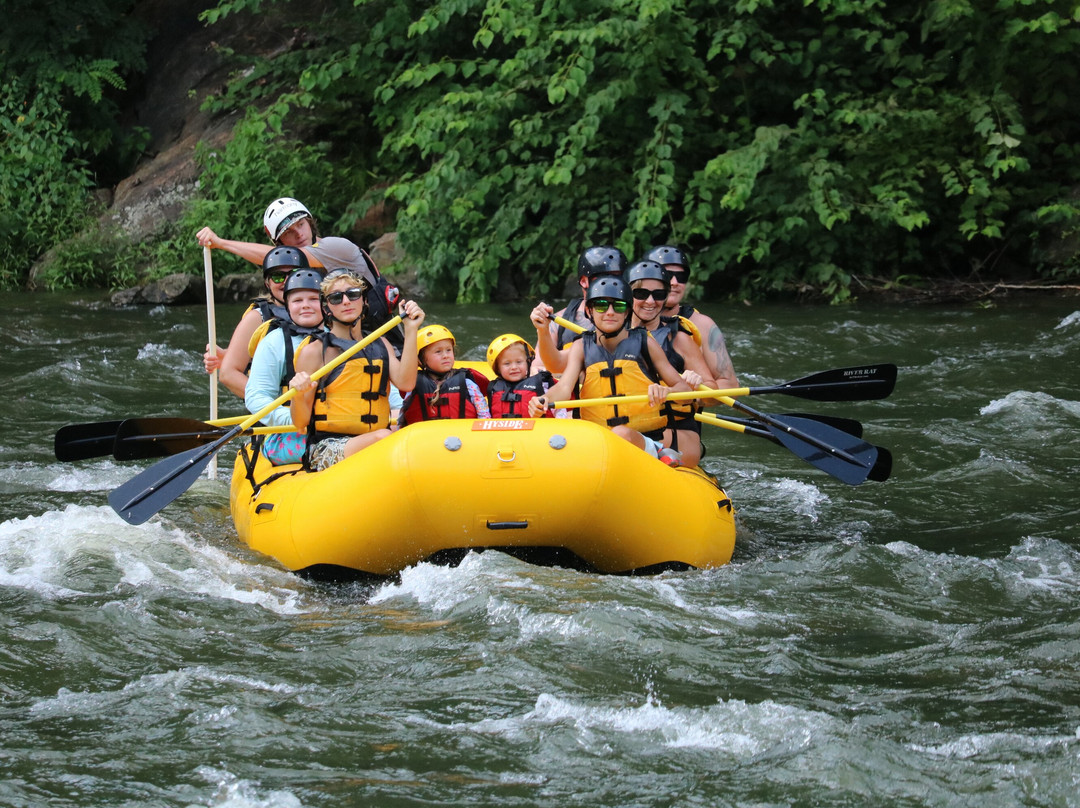 River Rat Whitewater Rafting-Hartford必去景点