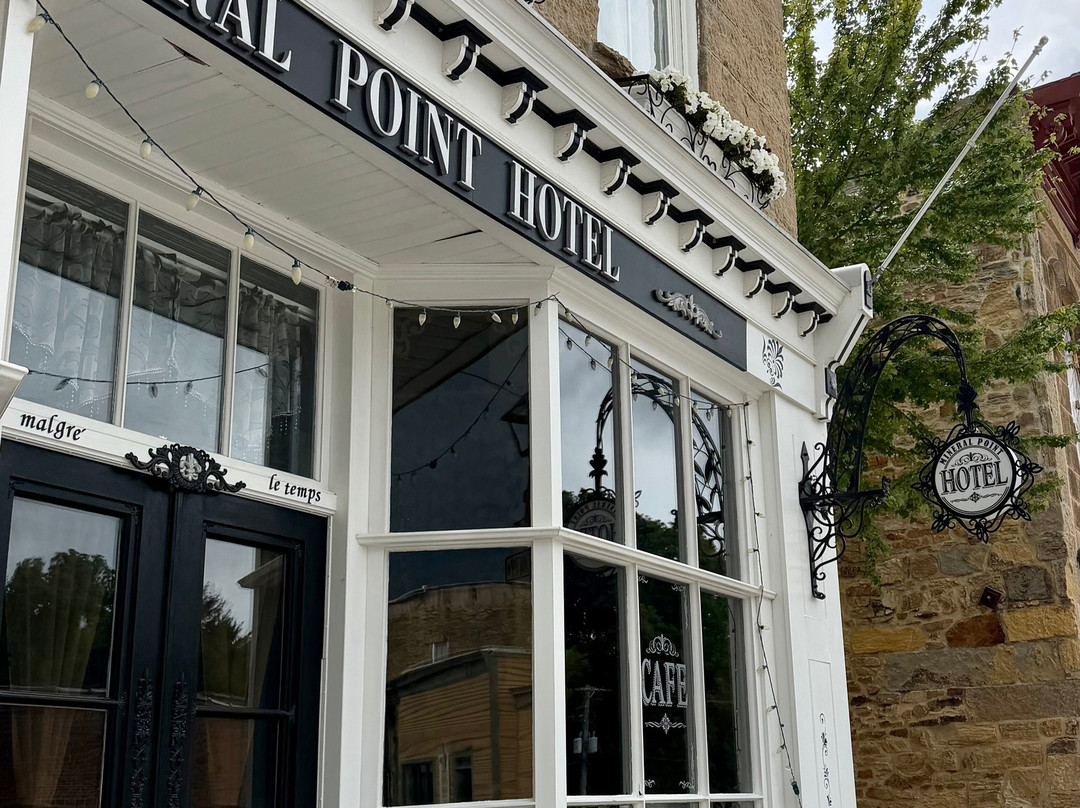 Mineral Point Hotel & Suites主图