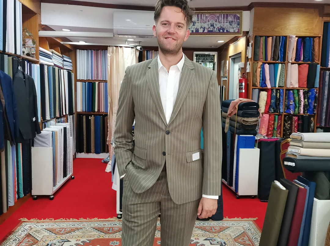 Mr. MOSS Ladies and Gents Custom Tailor-马叻必去景点