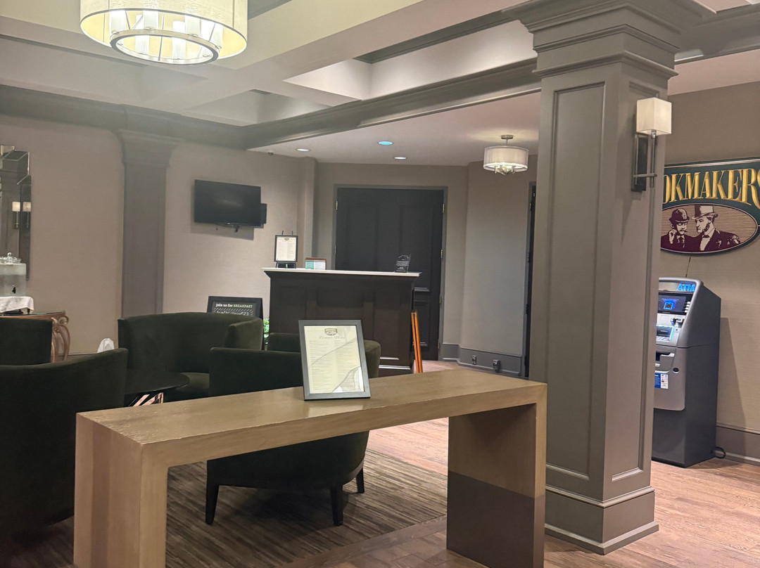 Holiday Inn 萨拉托加温泉主图