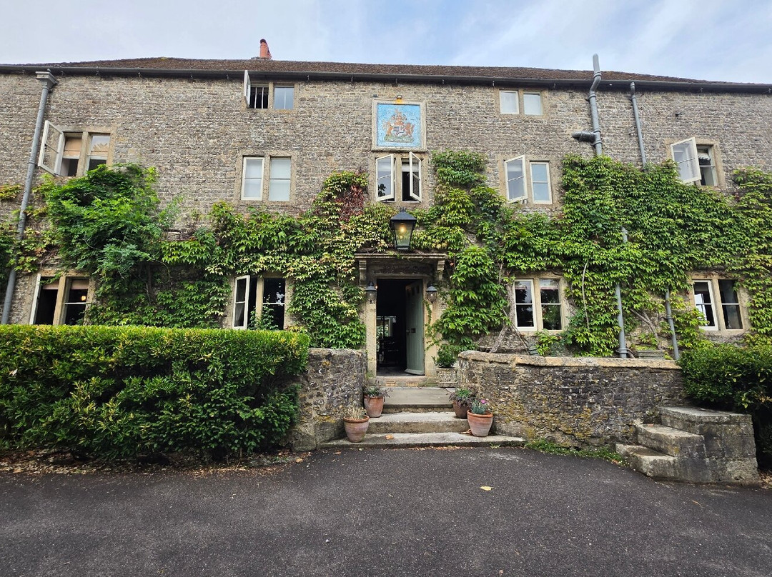The Bath Arms at Longleat主图