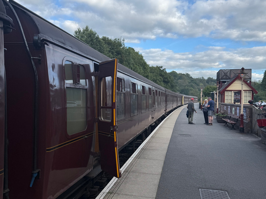 Churnet Valley Railway-Leek必去景点