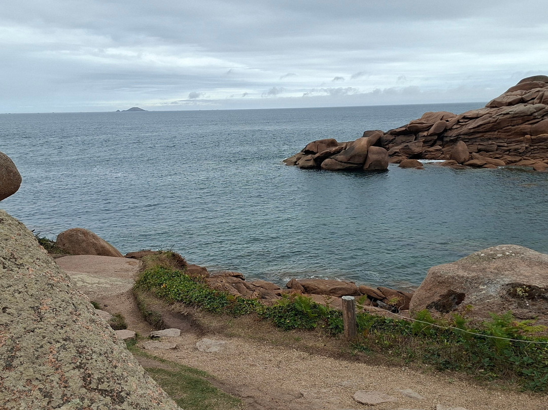 Ploumanac'h LIghthouse-Ploumanac'h必去景点