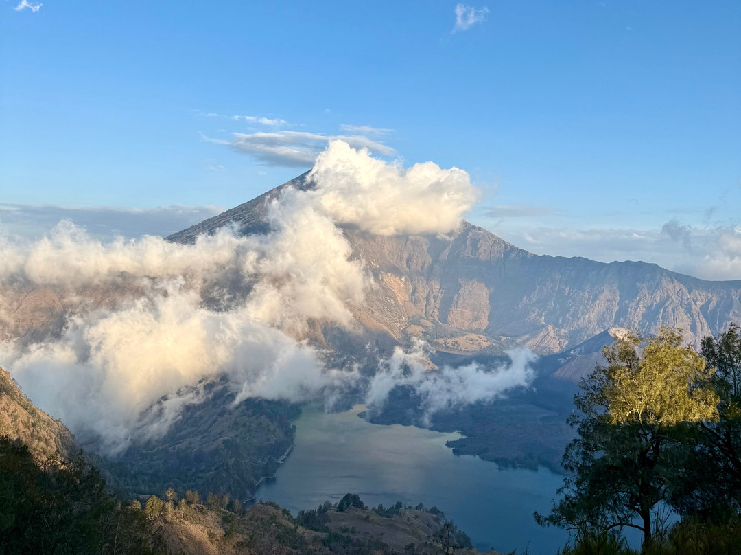 Rinjani Dawn Adventures-Senaru必去景点