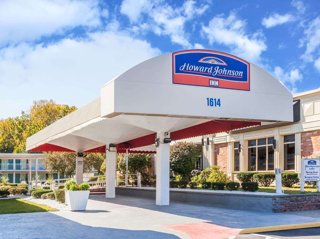 Howard Johnson by Wyndham Albany主图