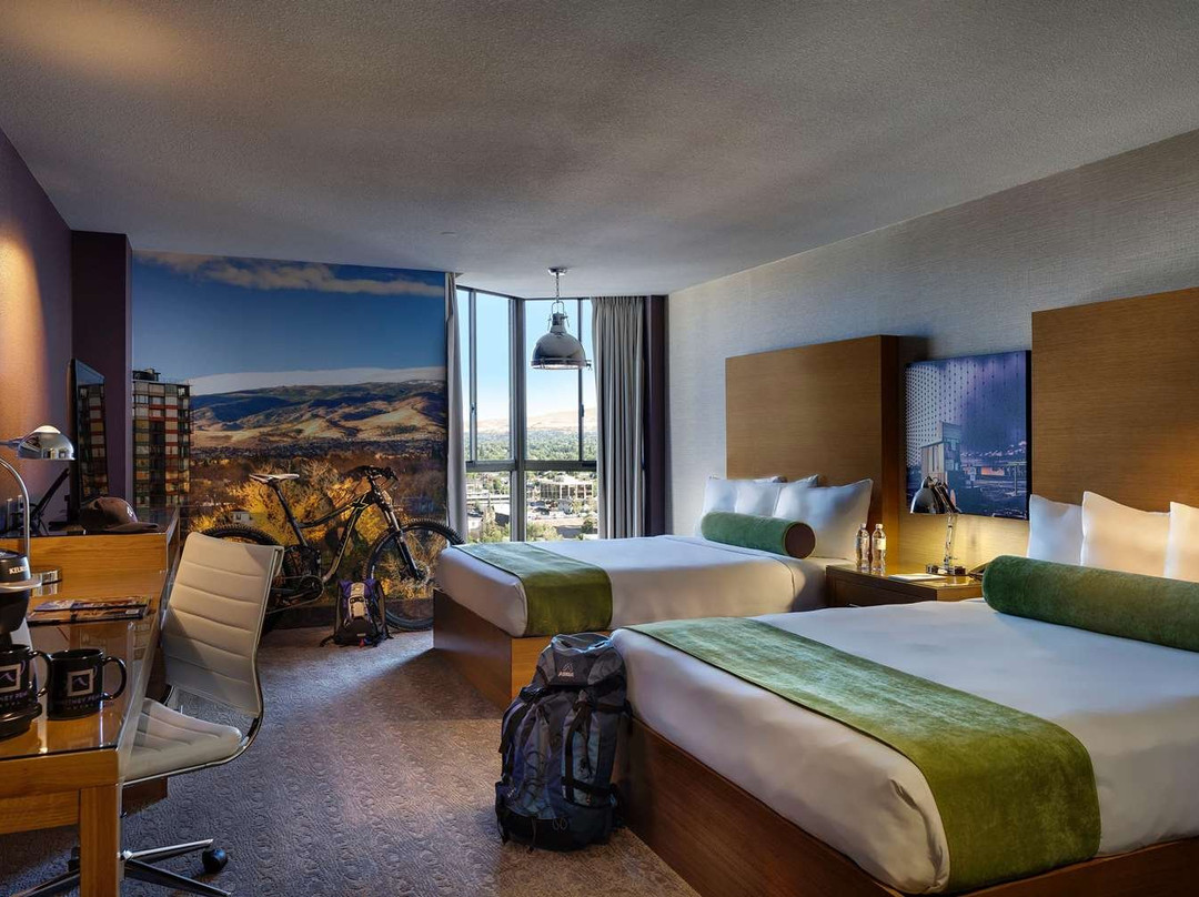 Whitney Peak Hotel Reno, Tapestry Collection by Hilton主图