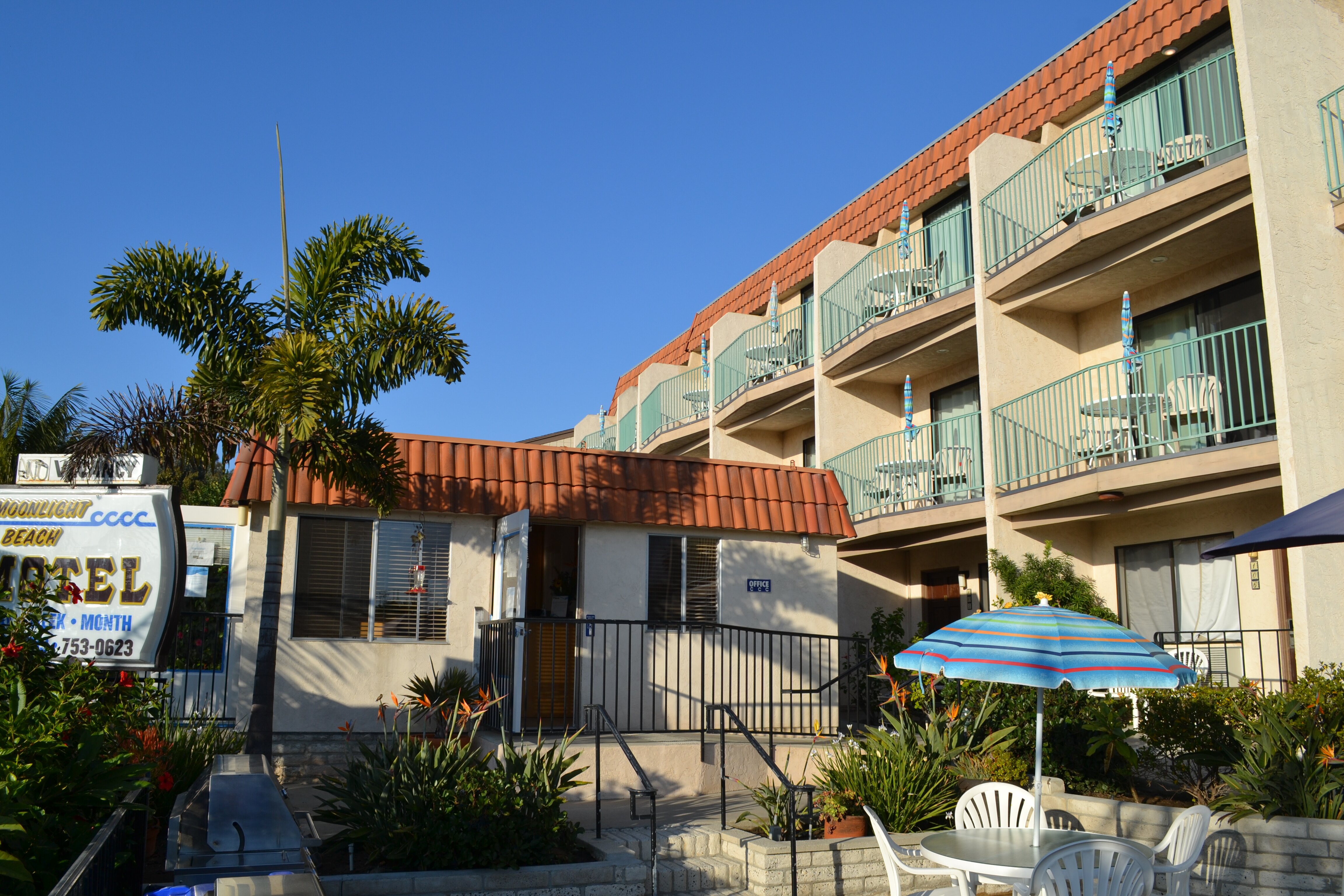 Moonlight Beach Motel-官方
