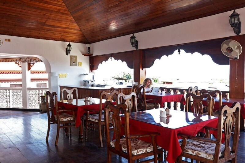Tausi Palace Hotel