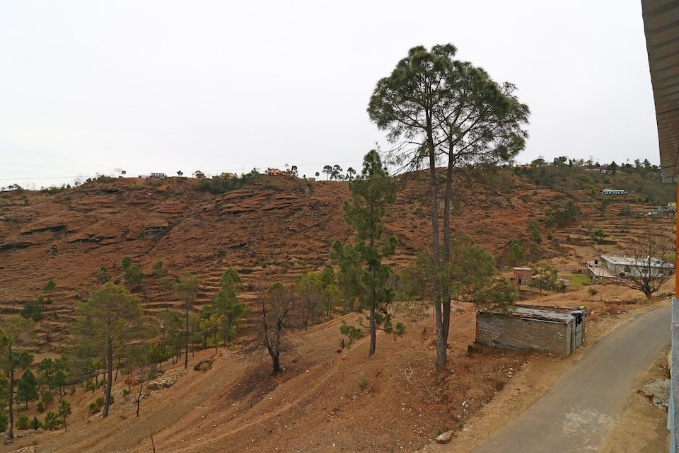 OYO 28273 Kumaon Himalya View