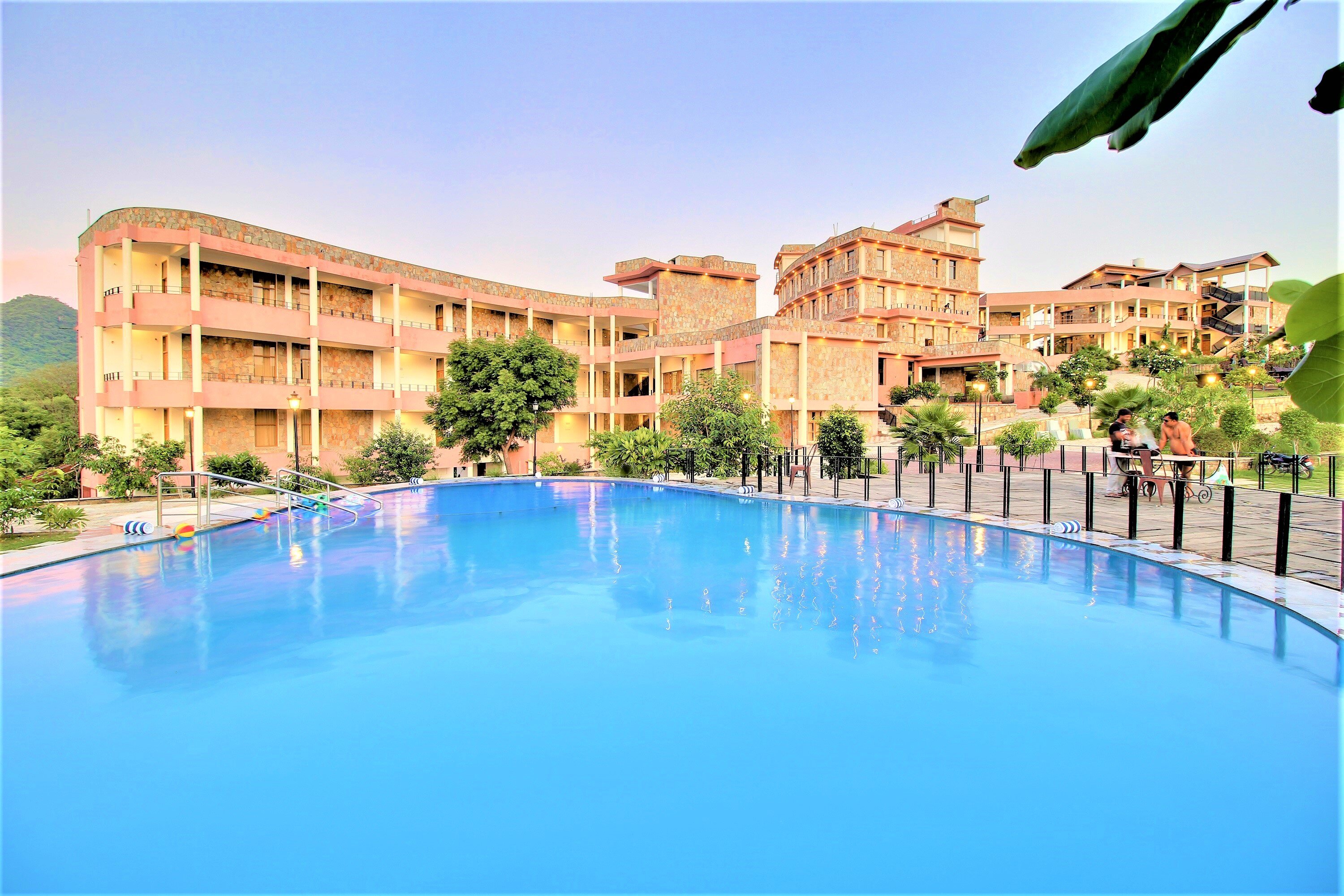Palm Valley Svasti Resort-官方