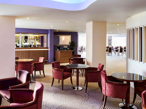 利物浦大西洋塔酒店by Sunday主图