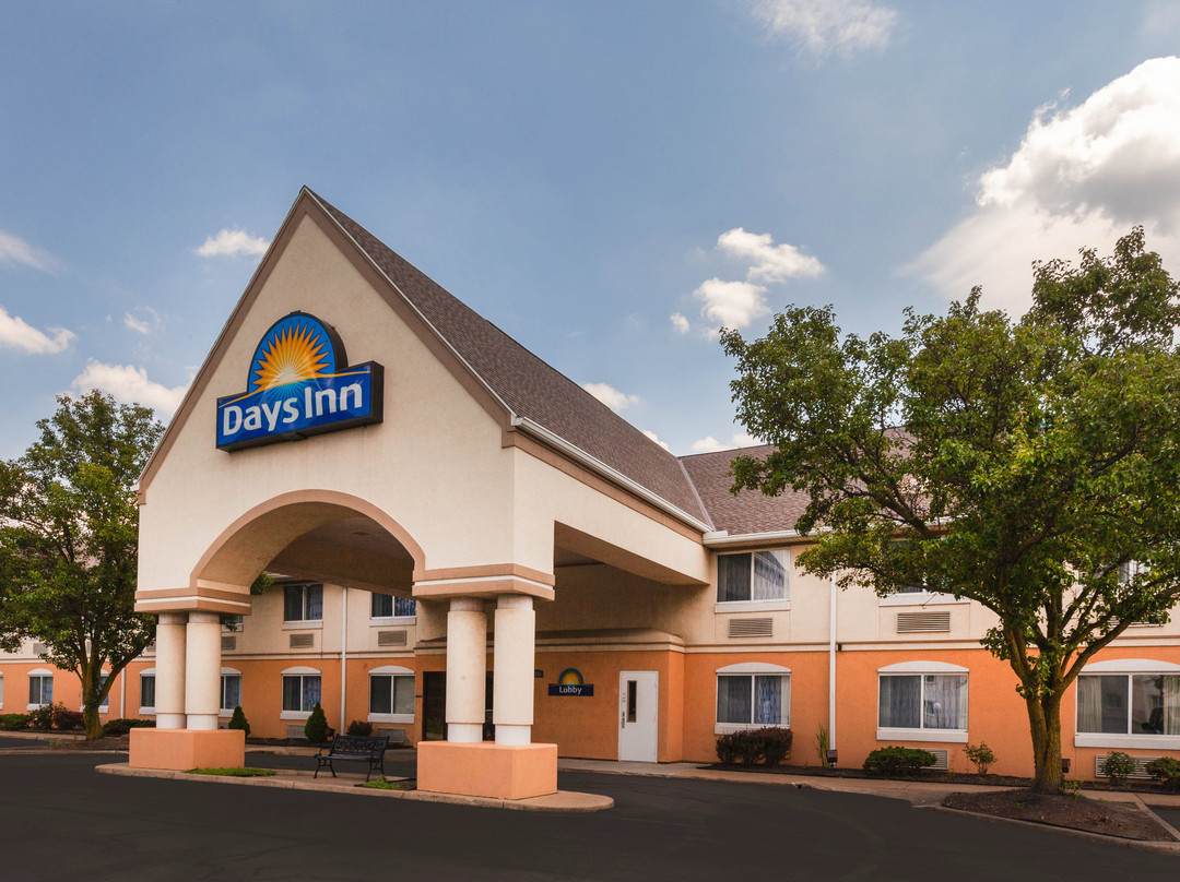 Days Inn By Wyndham Milan Sandusky South