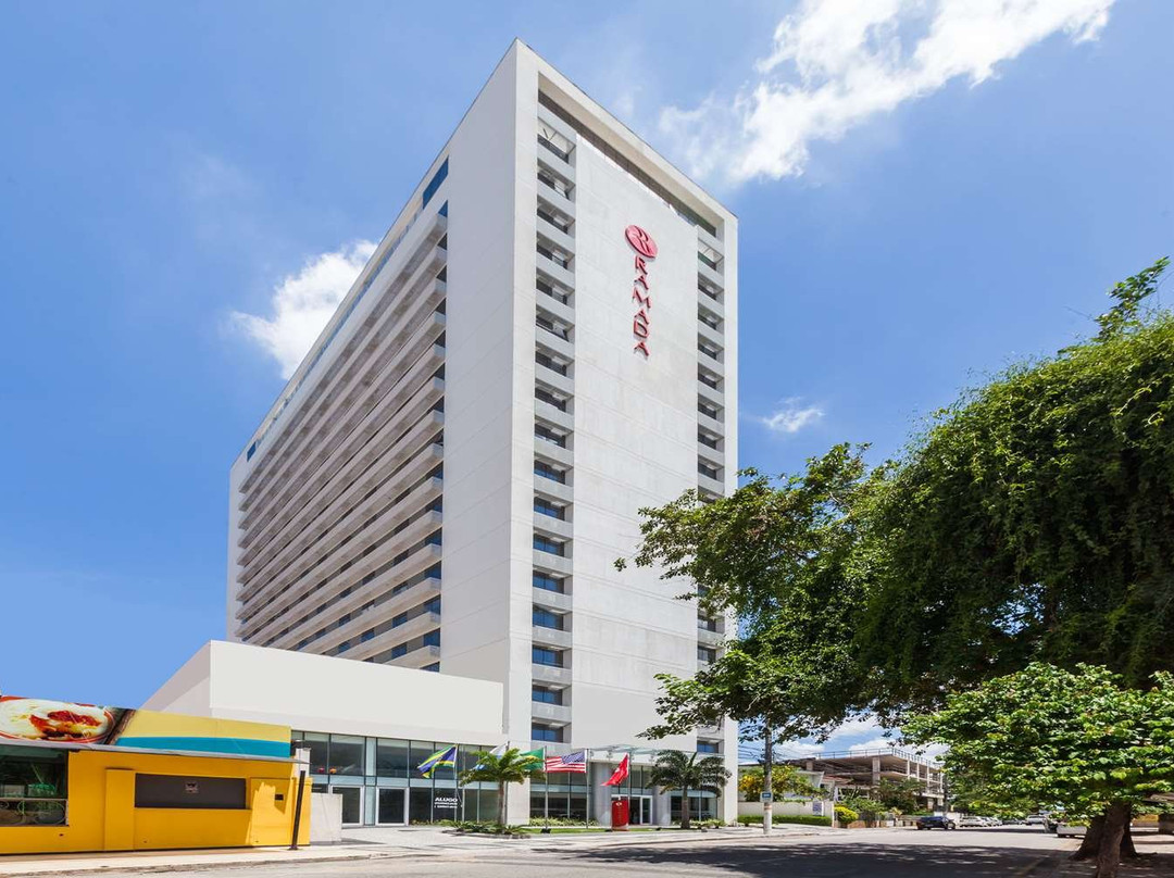 Ramada by Wyndham Campos dos Goytacazes Hotel & Suites主图