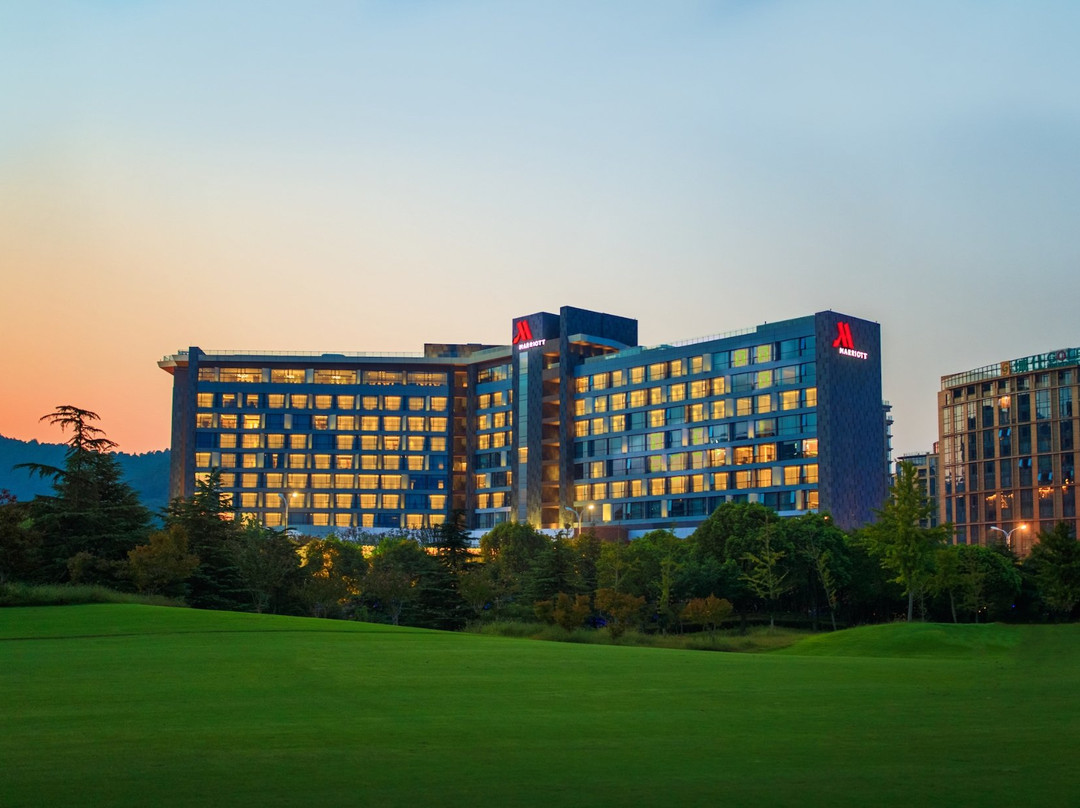 苏州太湖万豪酒店主图