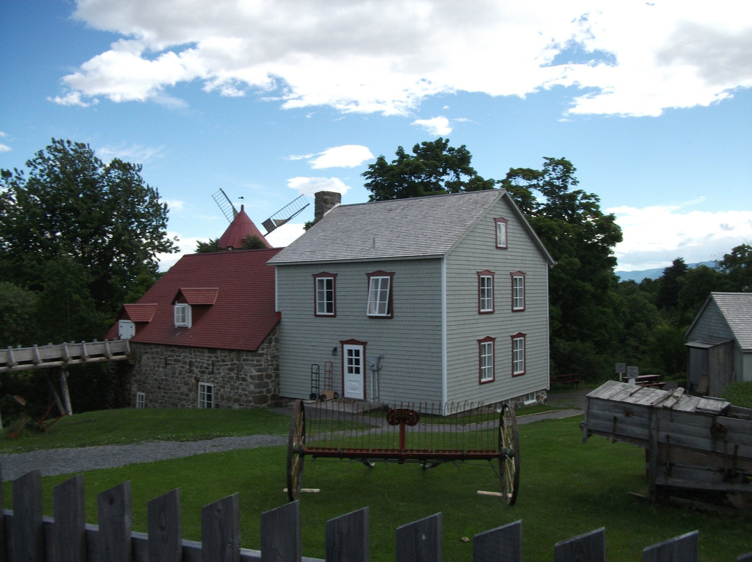 Les Moulins de l'Isle-aux-Coudres - Flour Milling Economuseum
