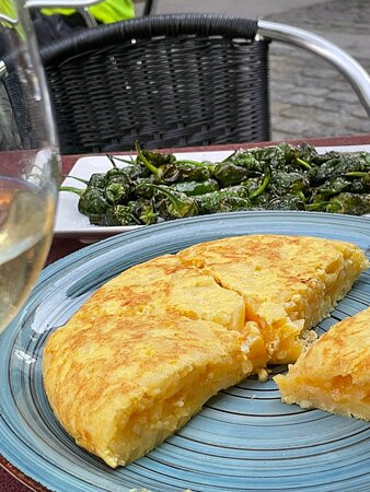 cafe-bar xuntanza-taperia景点图片