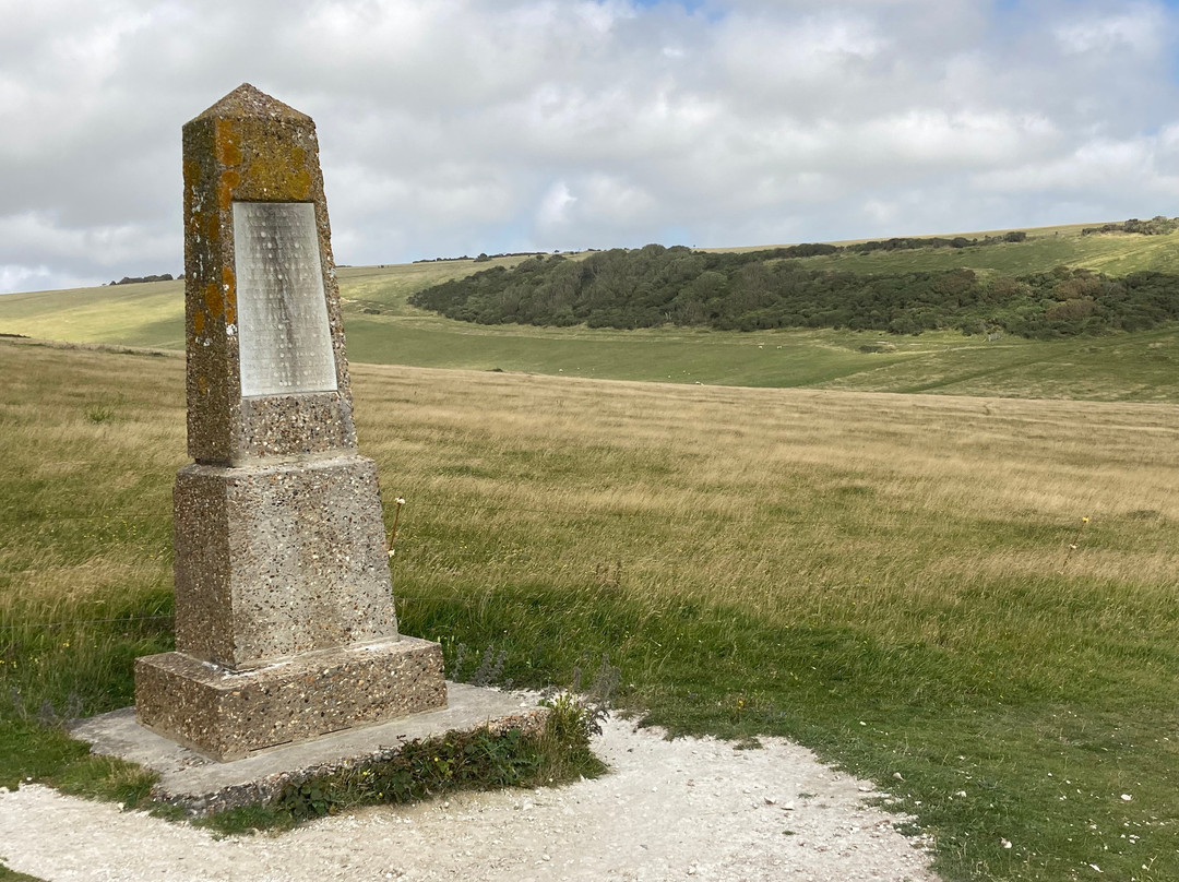 Seven Sisters War Memorial景点图片