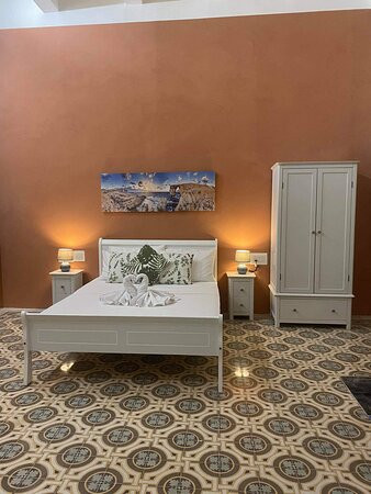 Butterfly Houses主图