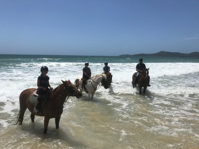 Equathon-努沙必去景点