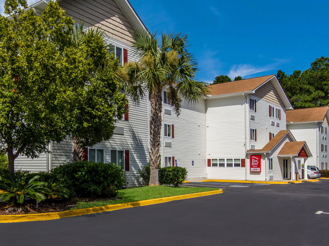 Sapelo Island酒店住宿-Red Roof Inn Darien - I-95/ North Brunswick