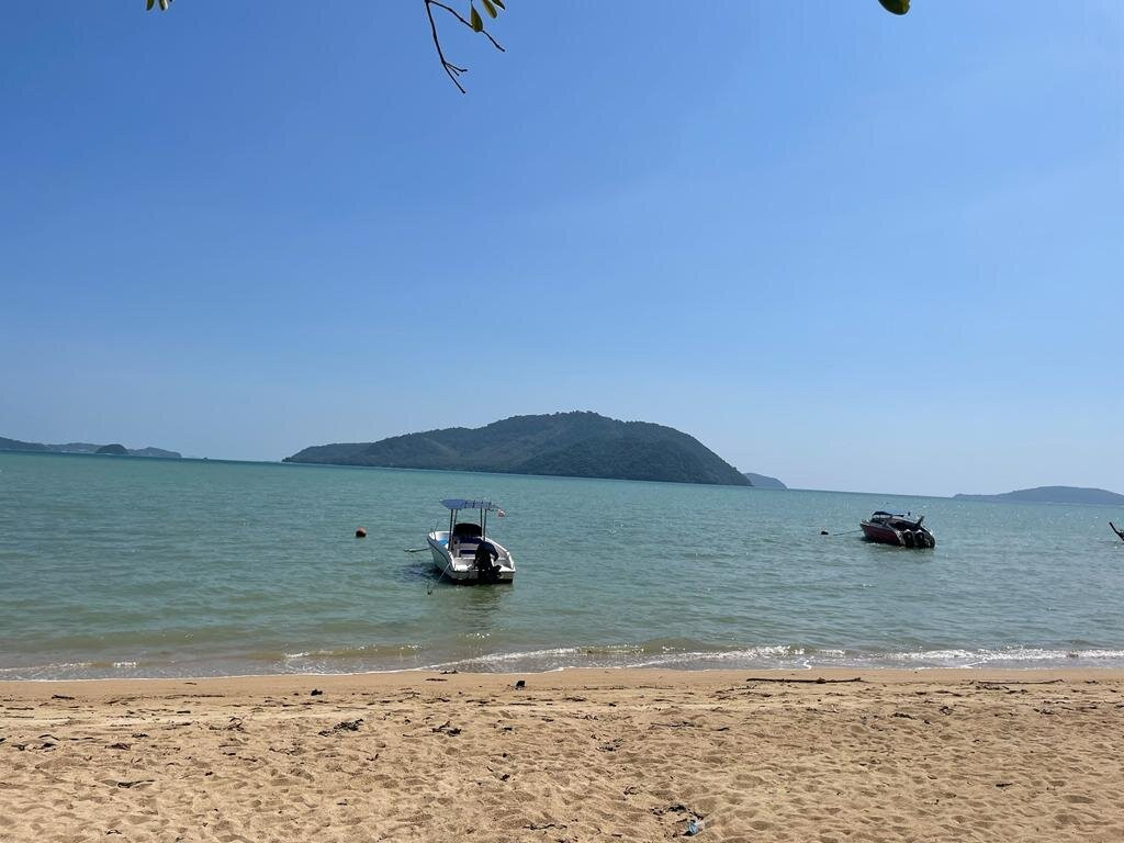 友谊海滩水岸度假村主图