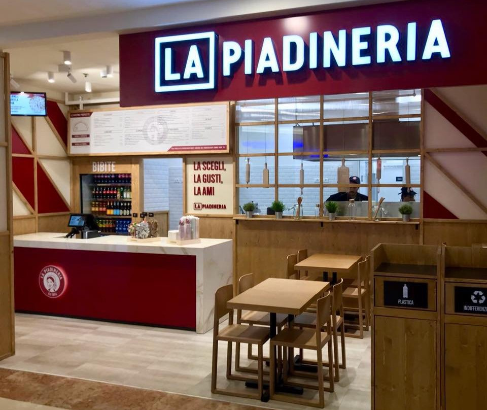 Torrazza Coste餐馆和美食-La Piadineria