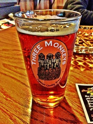 Mendota旅游景点-Three Monkeys Brewing Company