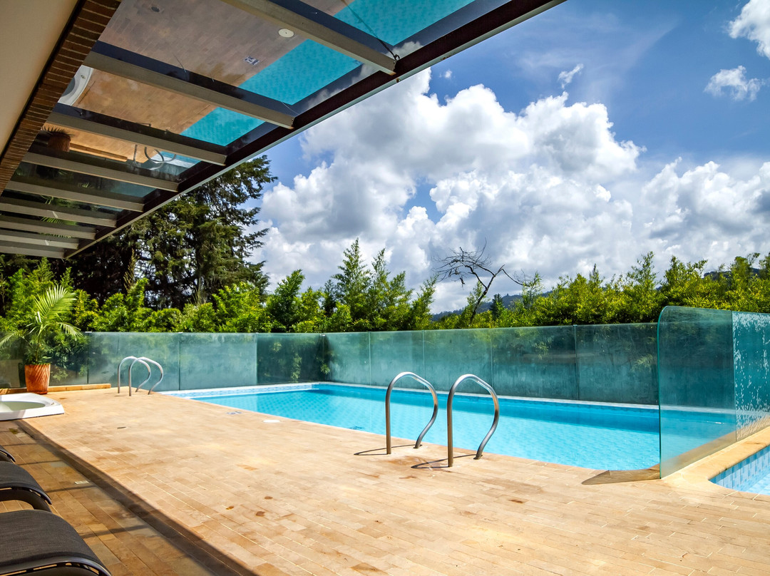 Mg Hotels And Suites Llanogrande主图