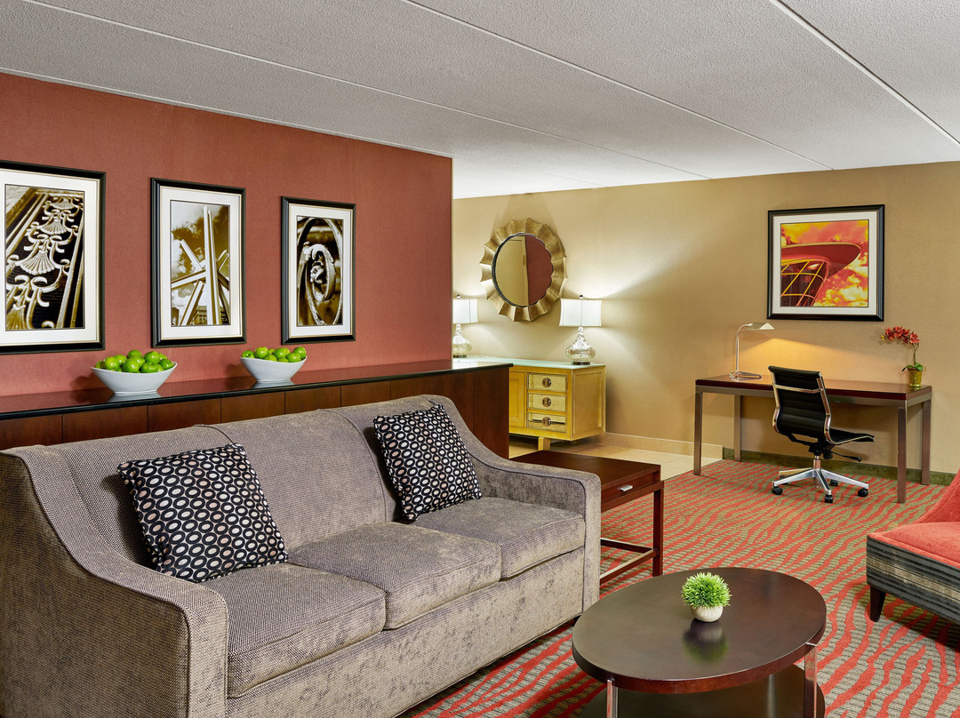 Four Points by Sheraton Milwaukee North Shore主图