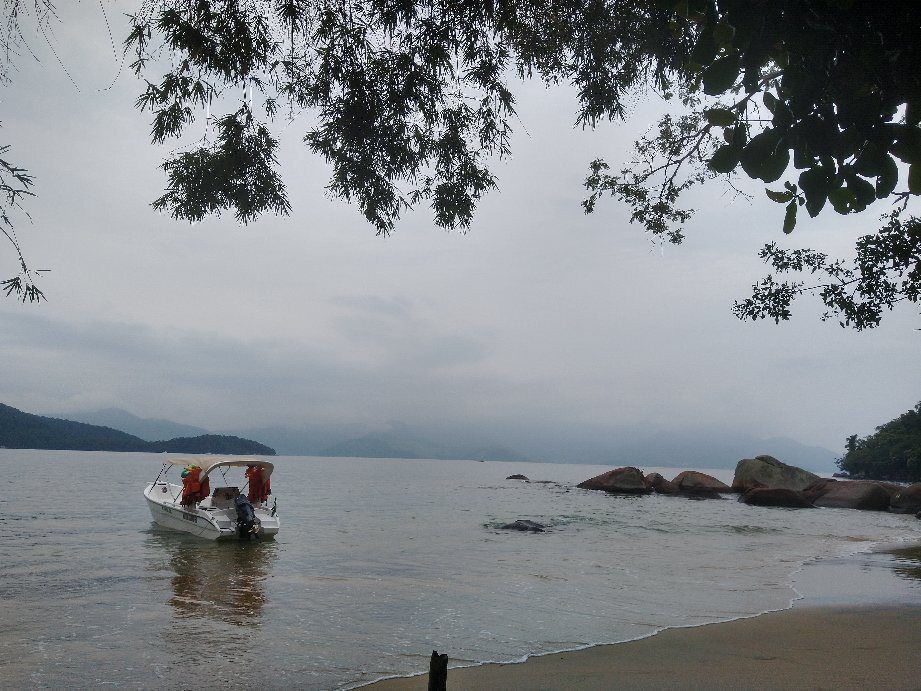 Feiticeira Beach景点图片