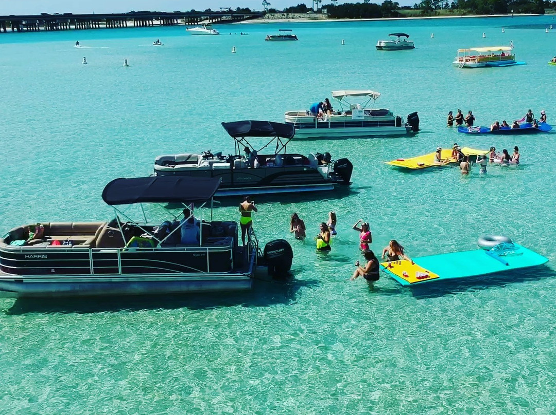 Emerald Coast Island Excursions景点图片