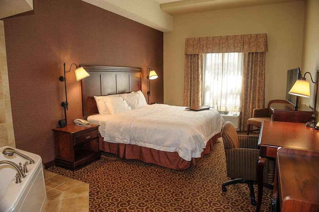 Hampton Inn & Suites Brookings主图