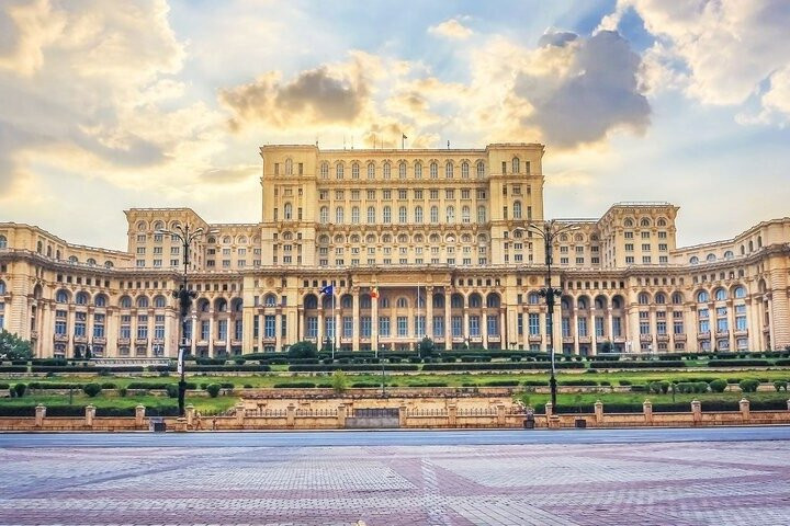 Bucharest Bachelors-布加勒斯特必去景点