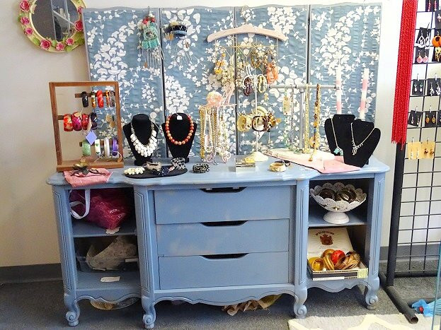 Vintage Secrets Antique Mall-Canonsburg必去景点