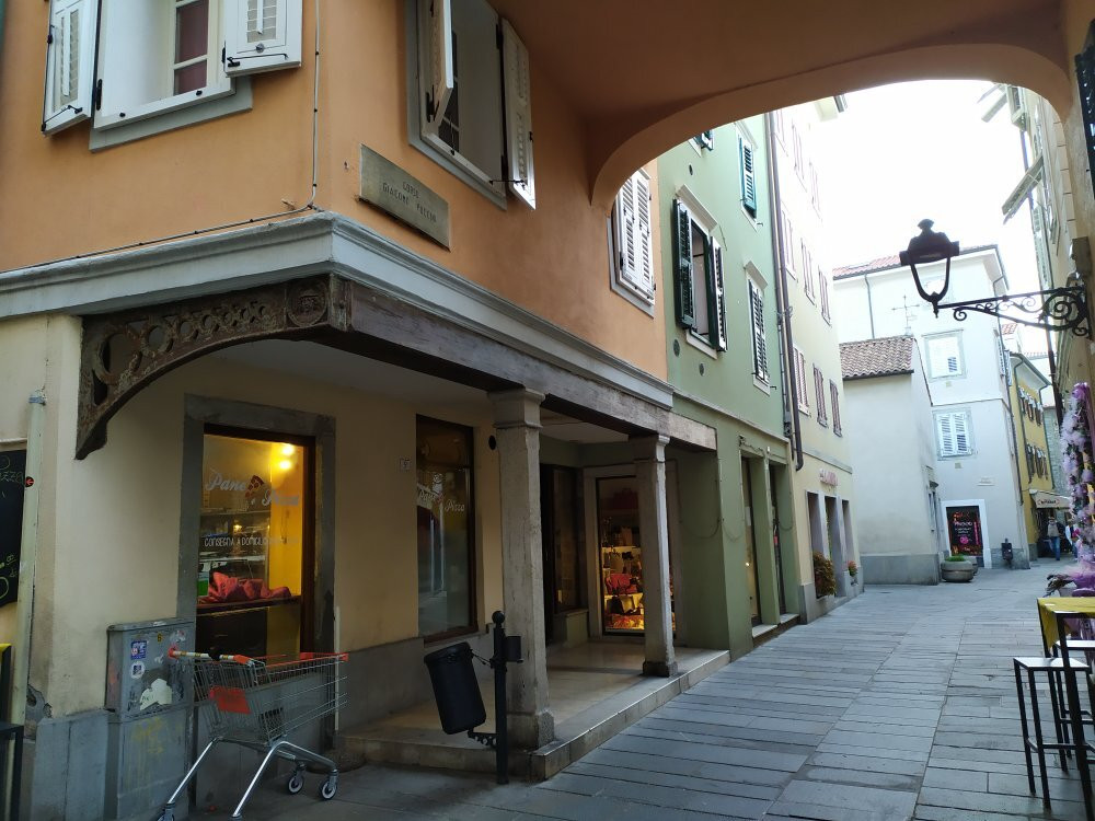 Piazza Marconi景点图片