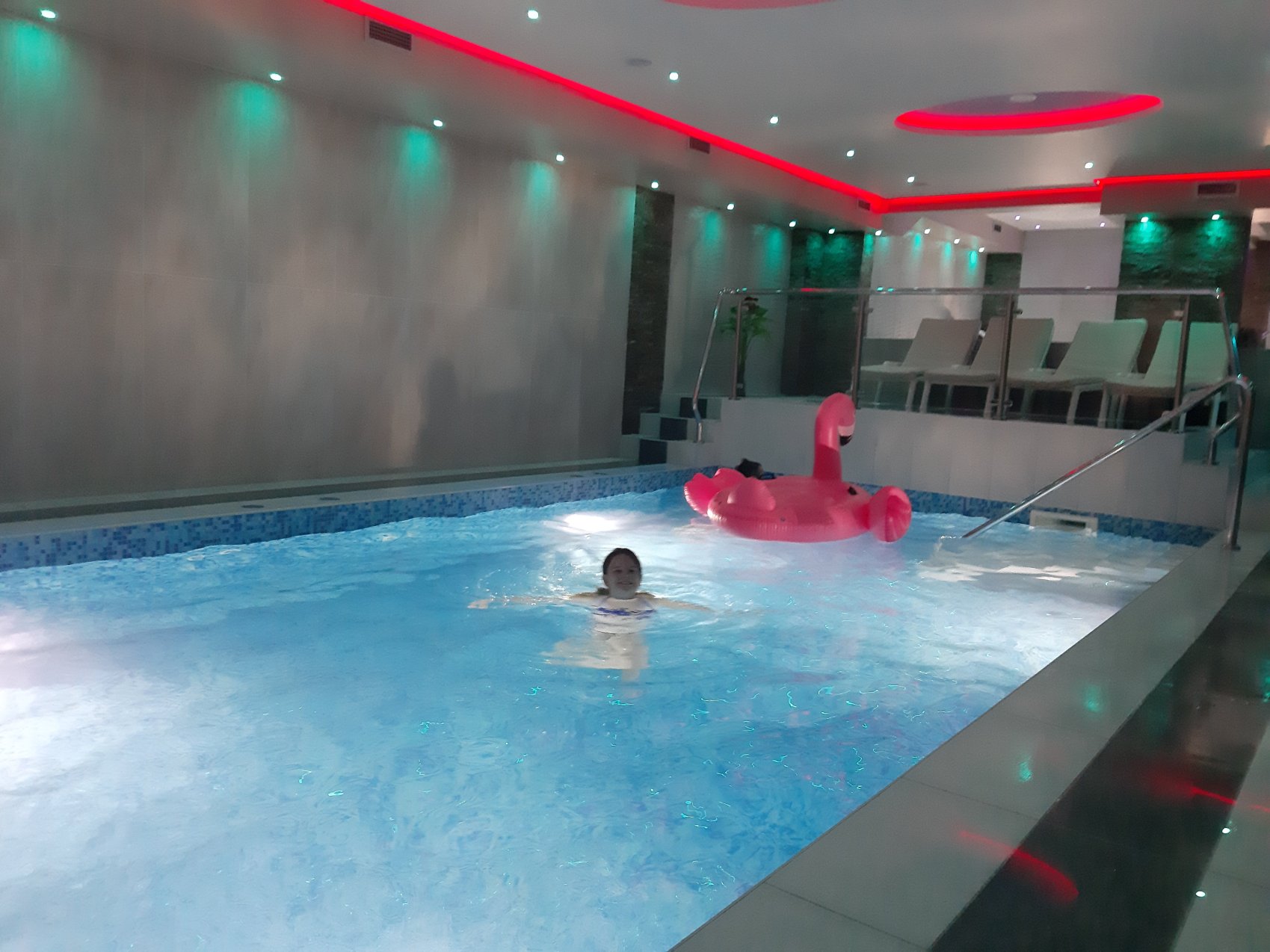 Hotel Oaza & Spa-泳池