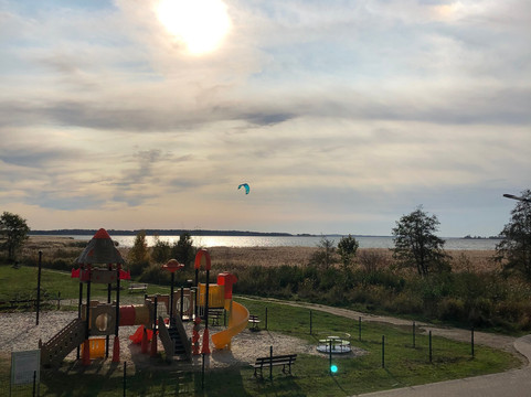 Dziwnowek酒店住宿-Villa Nad Zalewem