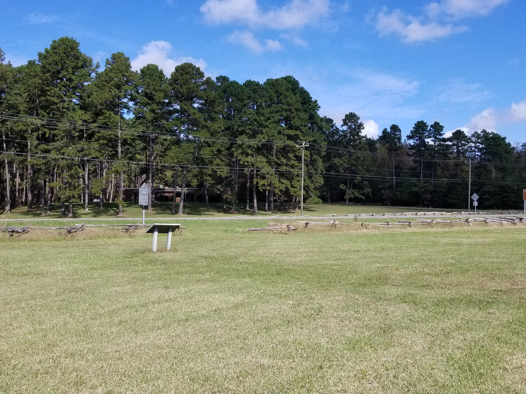 Alamance Battleground State Historic Site景点图片
