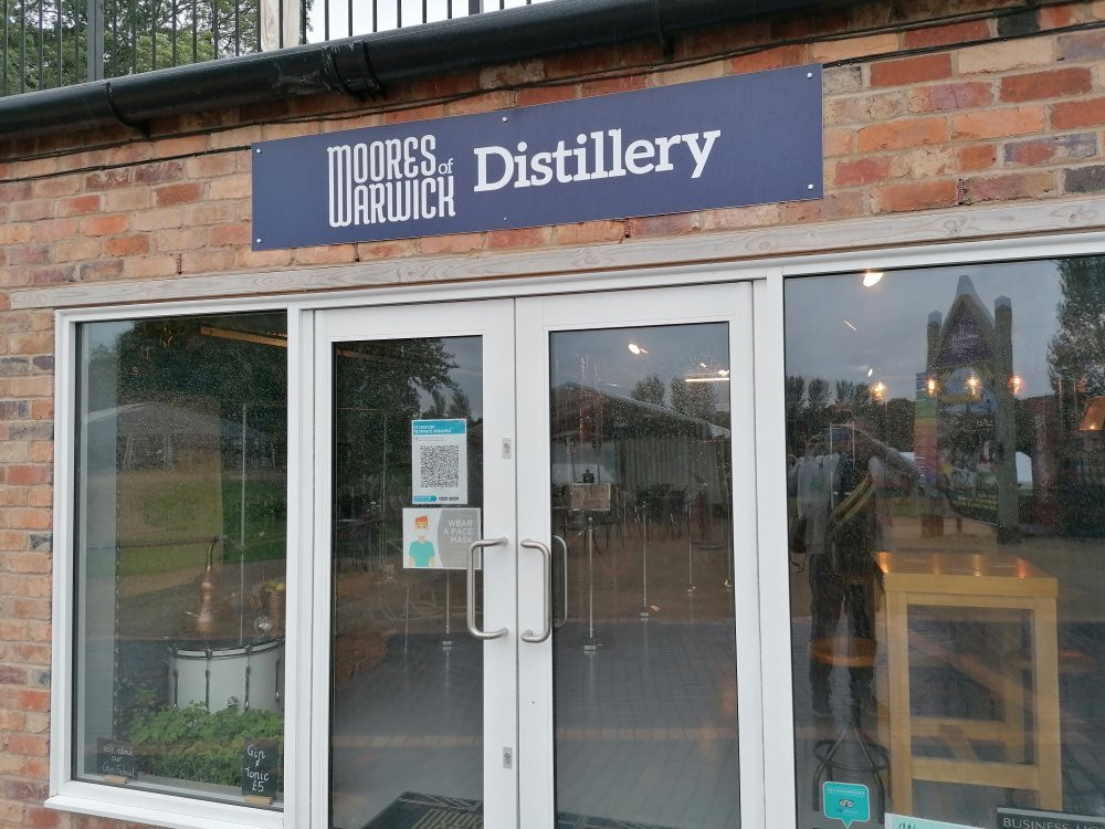 Moores of Warwick Distillery and Gin School景点图片