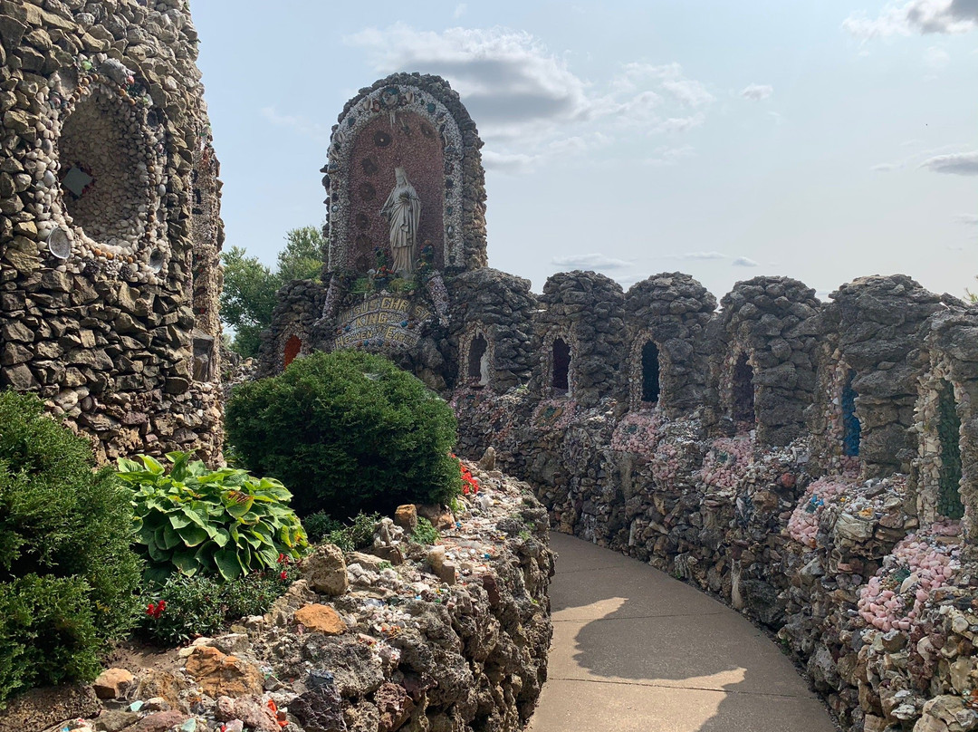 Dickeyville Grotto-Dickeyville必去景点