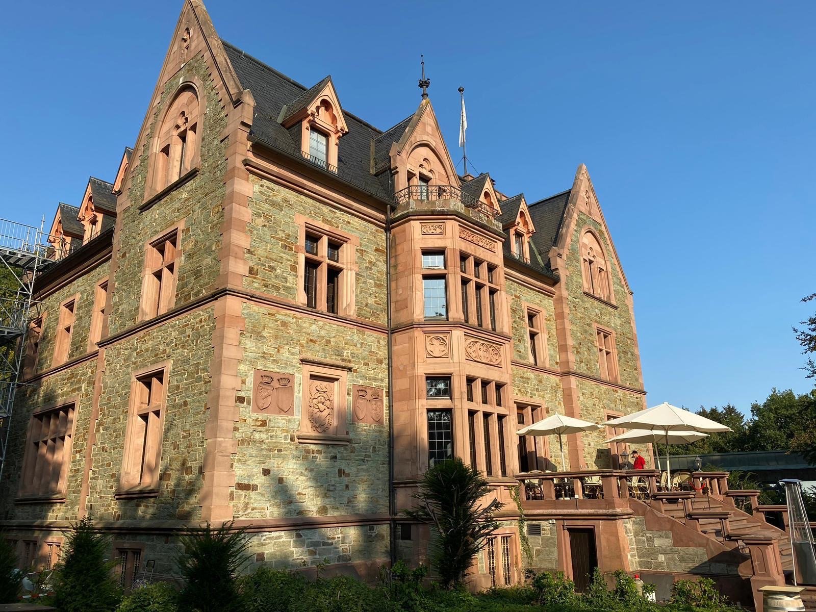 Schlosshotel Rettershof-官方