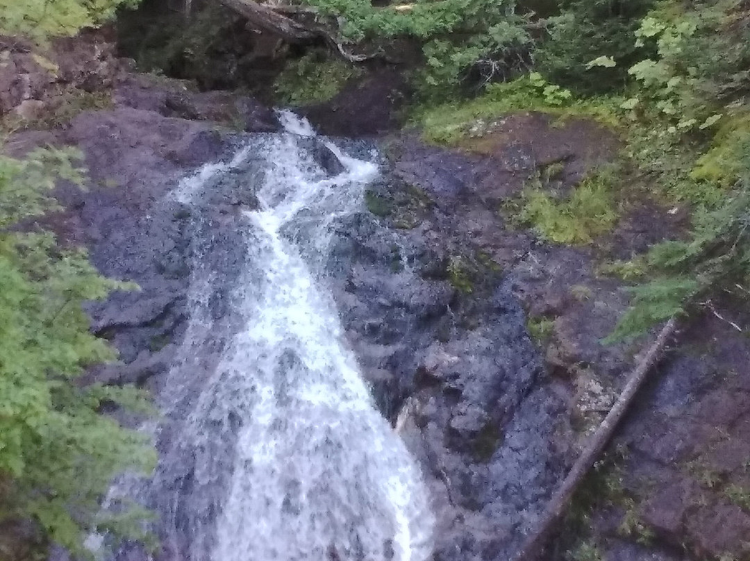 Jacob's Falls-Eagle River必去景点